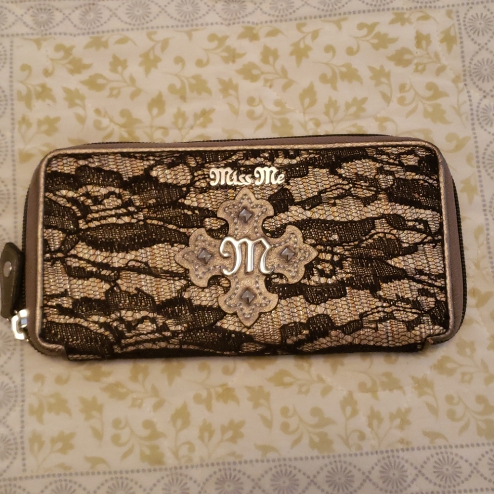 Miss Me Wallet